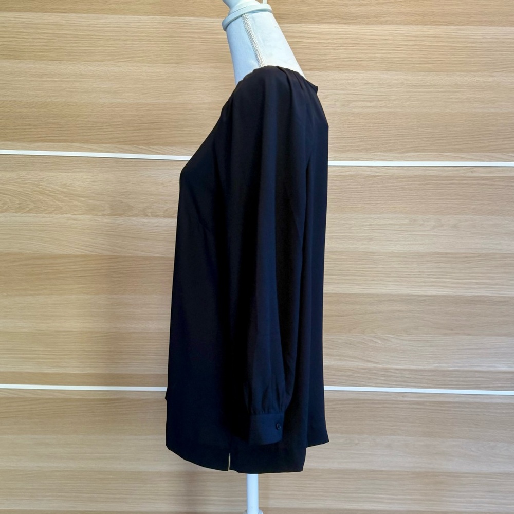 Lark & Ro Classic Black Blouse - Picture 5 of 10